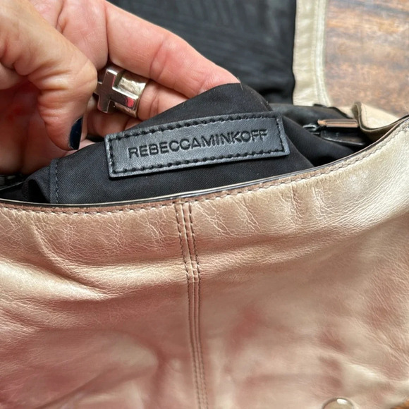 Rebecca Minkoff Vanity Saddle Bag in light Gray - Picture 7 of 12